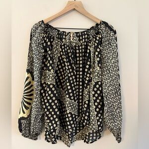 Women’s Free People Elena Printed blouse size M